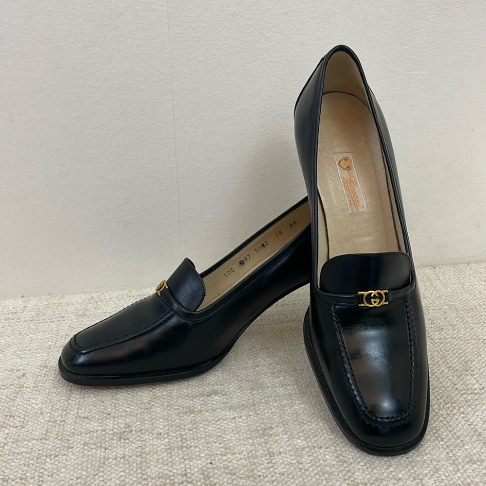 Vintage Gucci Black Leather Heels Shoes Sz 38AA